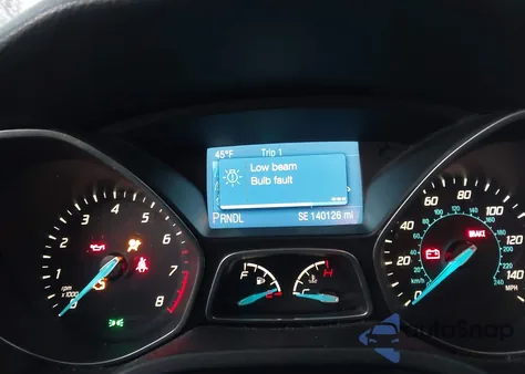 2014 Ford Focus Se z USA, uszkodzony, nr VIN 1FADP3F22EL192203